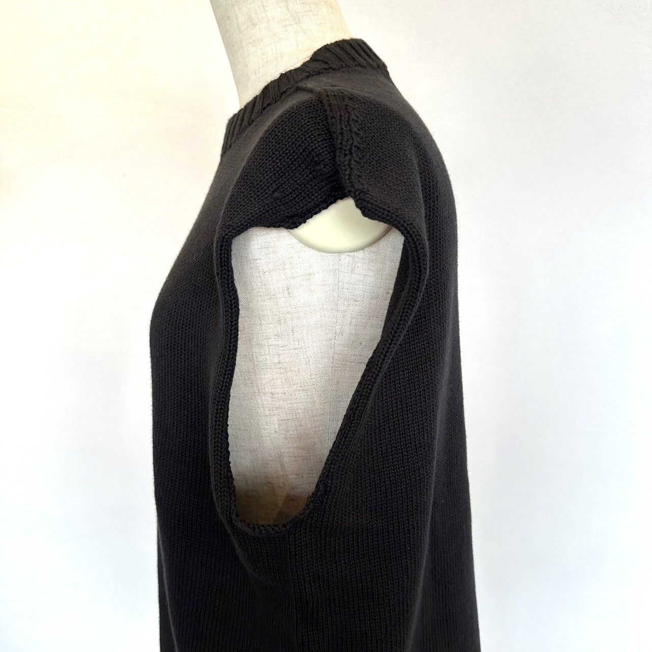 HTS エイチティーエス CREW-NECK VEST CHT2402