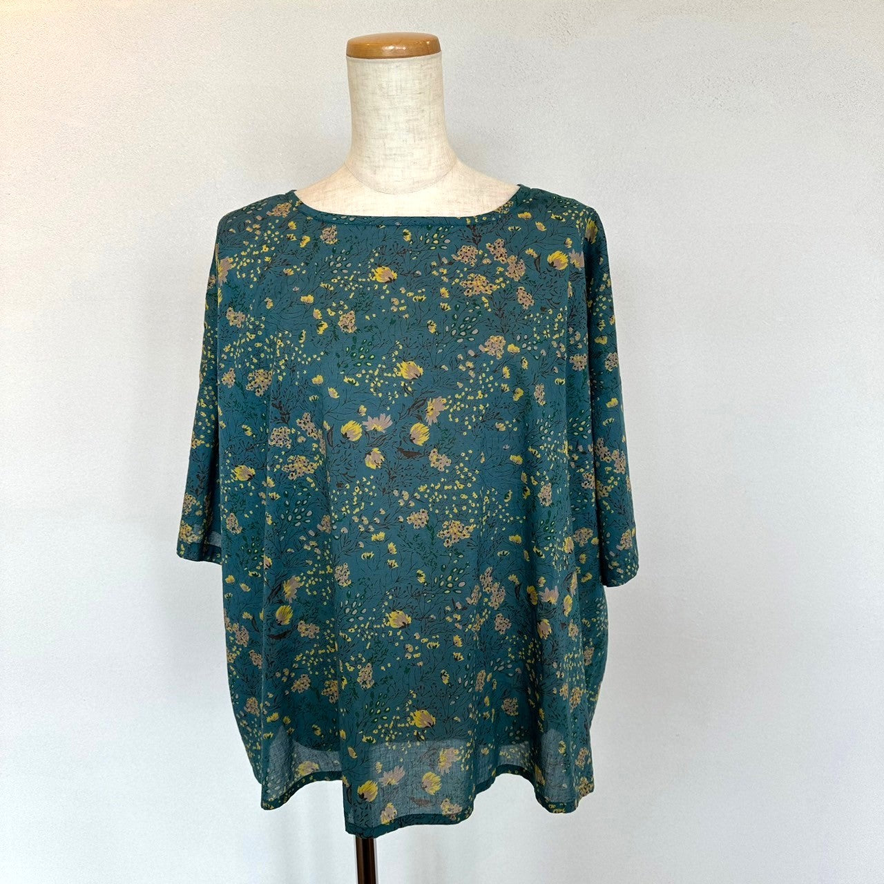 SOIL ソイル COTTON FLOWER PRINT GATHERED SMOCK(ブラウス)NSL24072