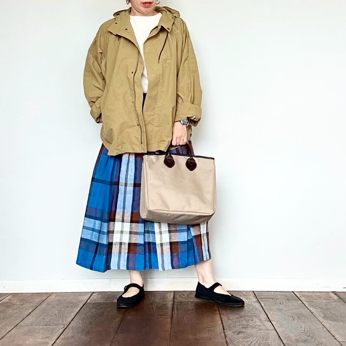 YARRA NEU ナイロンポンチョ風ジャケット 5517-419