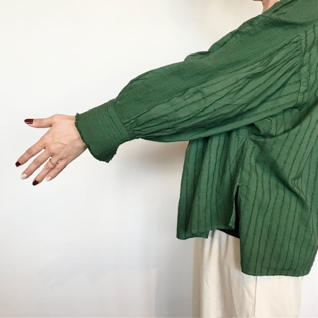 ESTROISLOSE ストライプカットジャガードシャツ EB24414