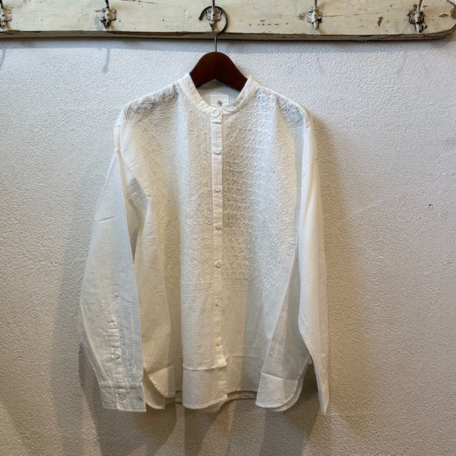 maison de soilメゾンドソイル 80'S ORGANIC SMALL CHECK WITH EMB BANDED COLLAR SHIRT NMDS24601