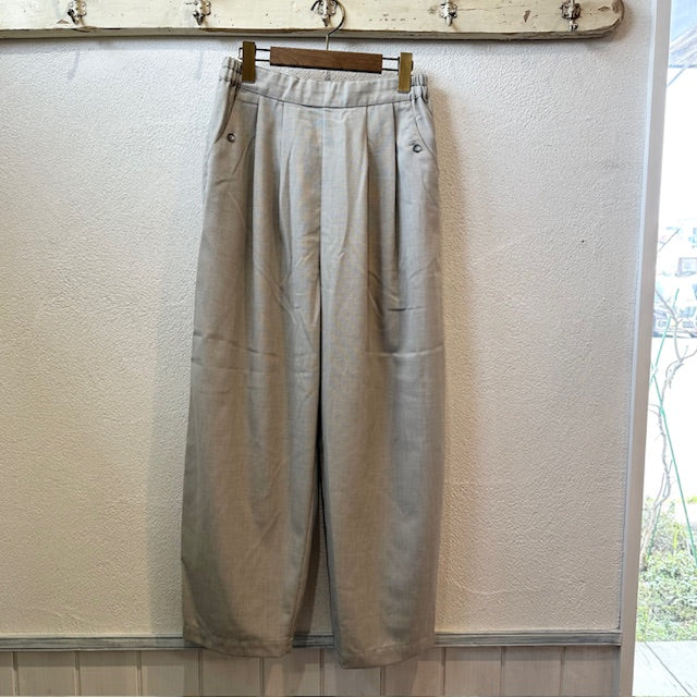doux bleu T/R ワイドタックパンツ 2525-047