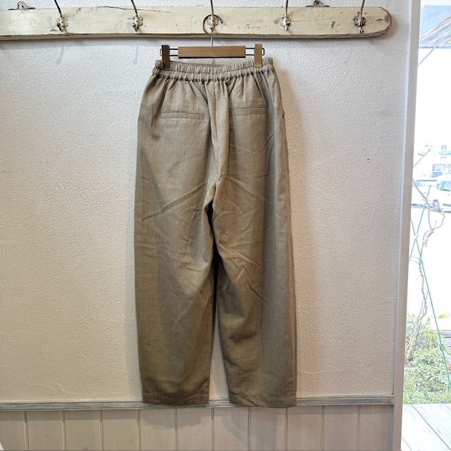 doux bleu T/R ワイドタックパンツ 2525-047