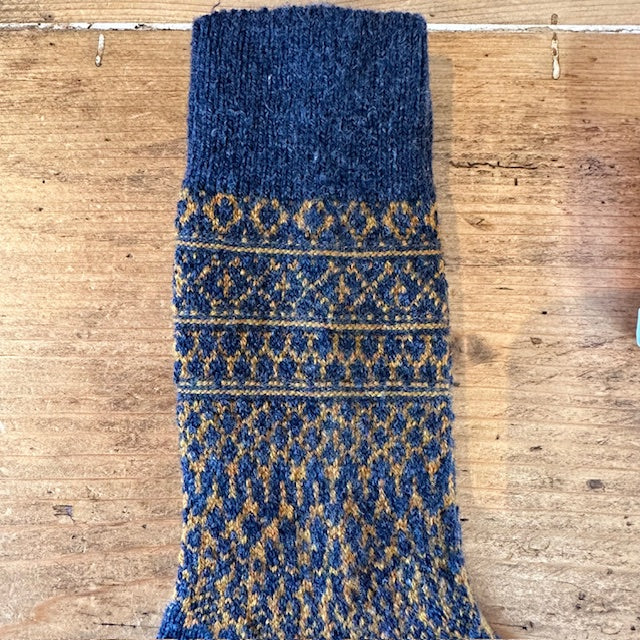 NISHIGUCHI KUTSUSHITA ウールジャガードソックス NK0119