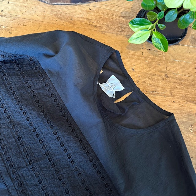 (g)グラム レーススイッチングスリットブラウス BLACK g-585