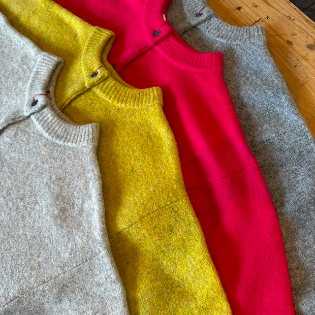 mao made ヤクフィール2WAYプルオーバー 451119