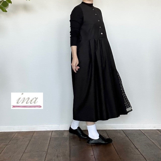 ina イナ ウエスト切替タックジャンパースカート BLACK   236661