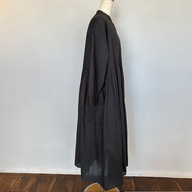maison de soil 60s ORGANIC CAMBRIC PLAIN BANDED COLLAR DRESS WITH MINI PINTUCK(ワンピース)NMDS25523