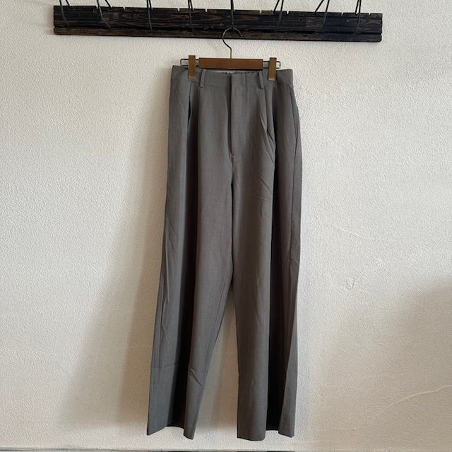 YARRA NEU ウールブレンドスラックスパンツ 5545-411