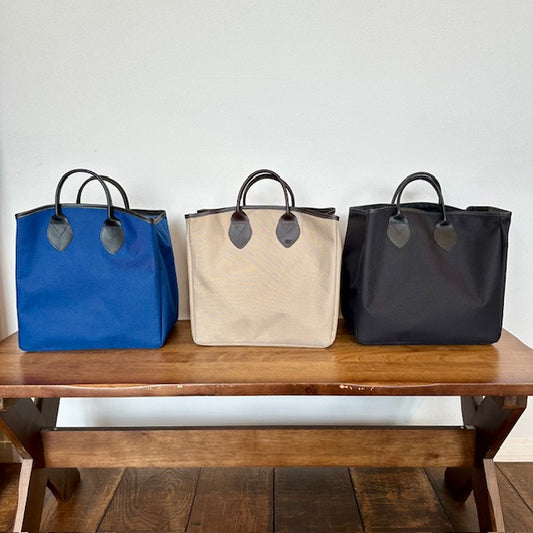 Quality Gunslips(クオリティガンスリップス) PVC ショートハンドル トートバッグ NQG1052P