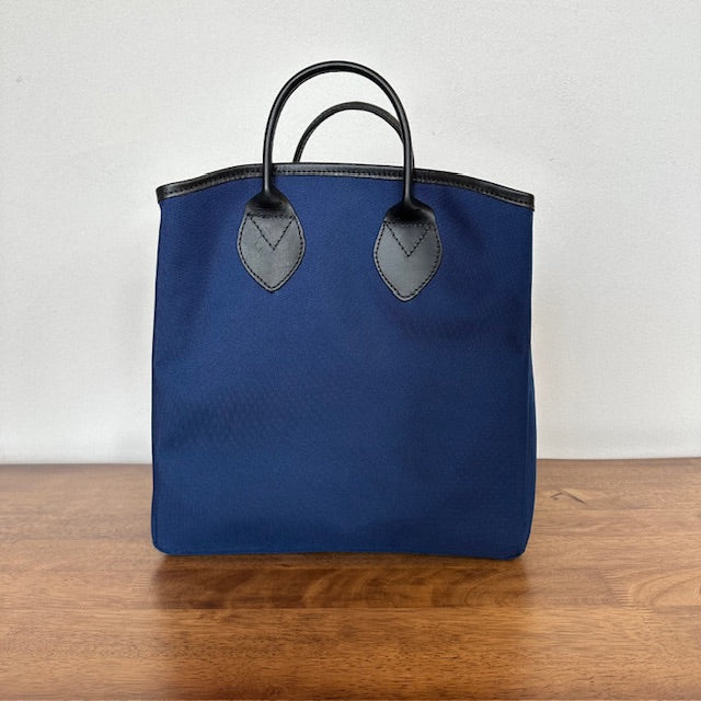 Quality Gunslips(クオリティガンスリップス) PVC ショートハンドル トートバッグ NQG1052P