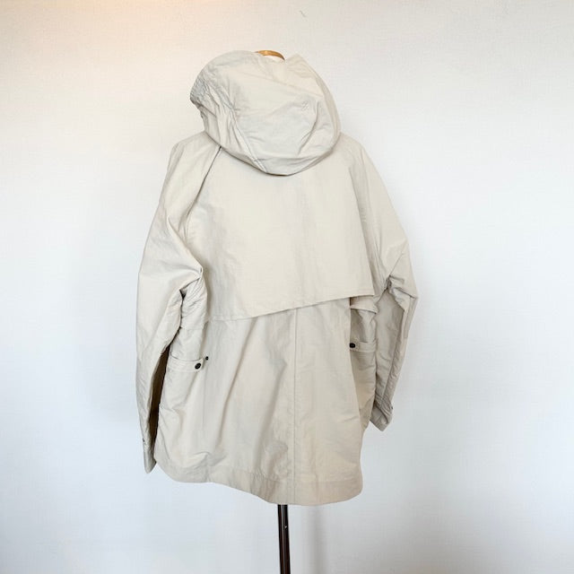 YARRA NEU ナイロンポンチョ風ジャケット 5517-419