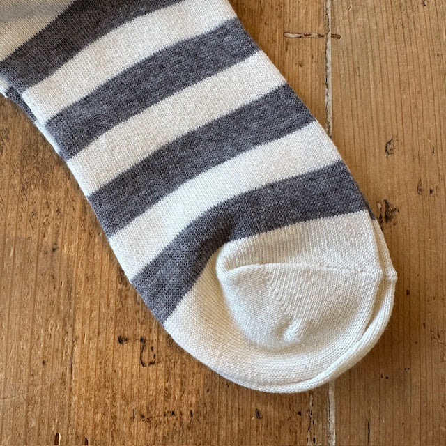 tus+ BORDER SOCKS ボーダー ソックス T006