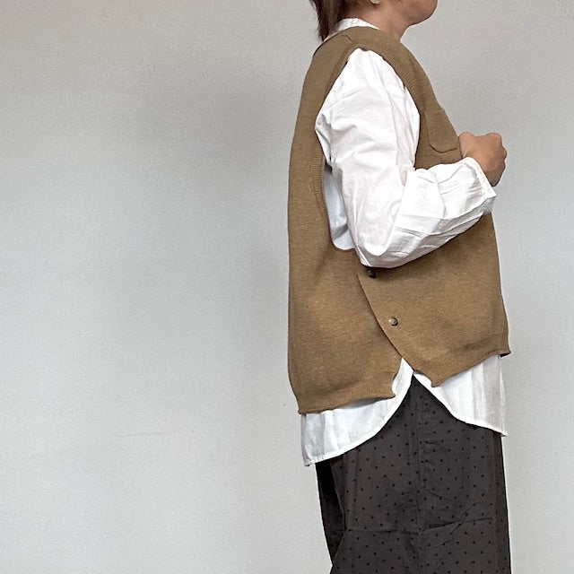 ESTROISLOSE(エストゥロワルーズ) コットンミラノリブ ベスト K25301