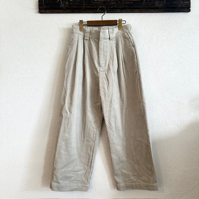 doux bleu コーデュロイ タックパンツ 2555-048