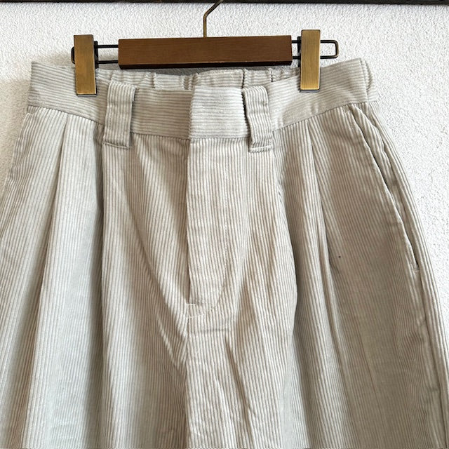 doux bleu コーデュロイ タックパンツ 2555-048