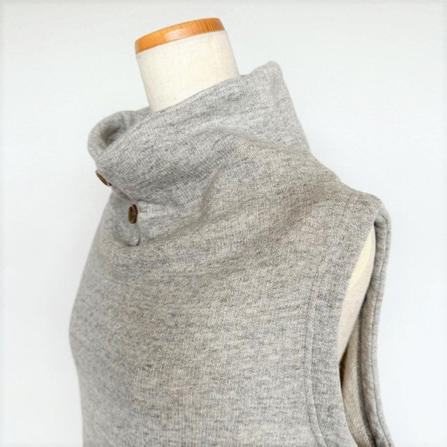 DanaFaneuil ガーゼ裏毛スタンドベスト  D2722301