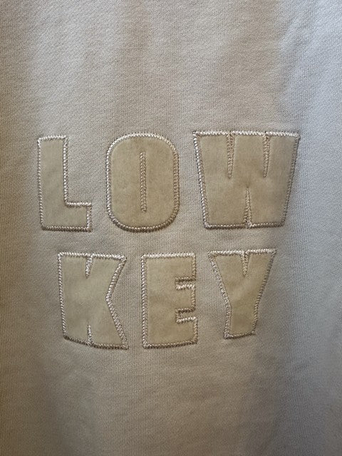 LOWKEY スウェット アイボリー
