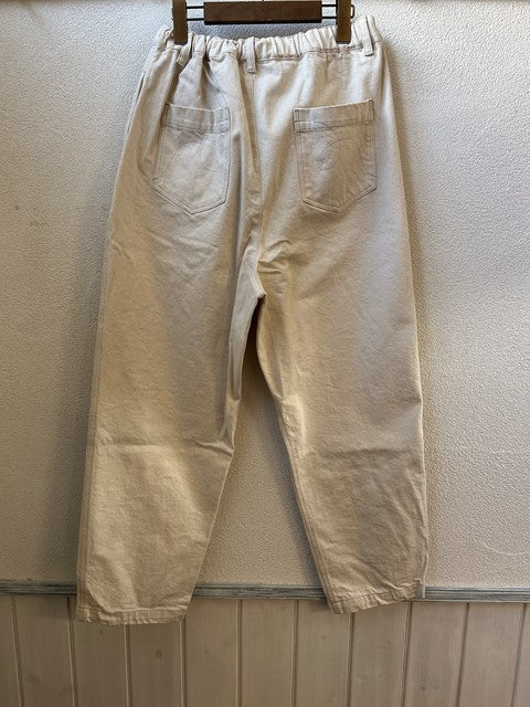 12OZムラ糸デニムイージーパンツ アイボリー