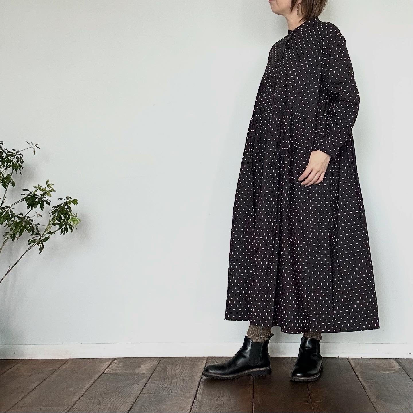 SOILソイル　DOT PRINT BANDED COLLAR DRESS　（ワンピース）NSL25537