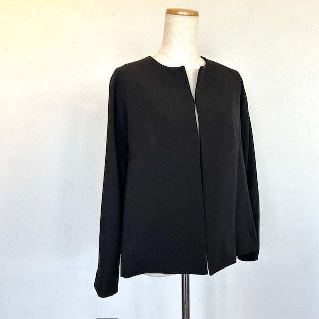 WHYTO  ノーカラージャケット    WHT23HJK4021