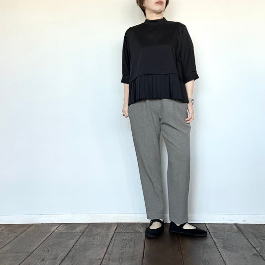 WHYTO　ヘムプリーツブラウス