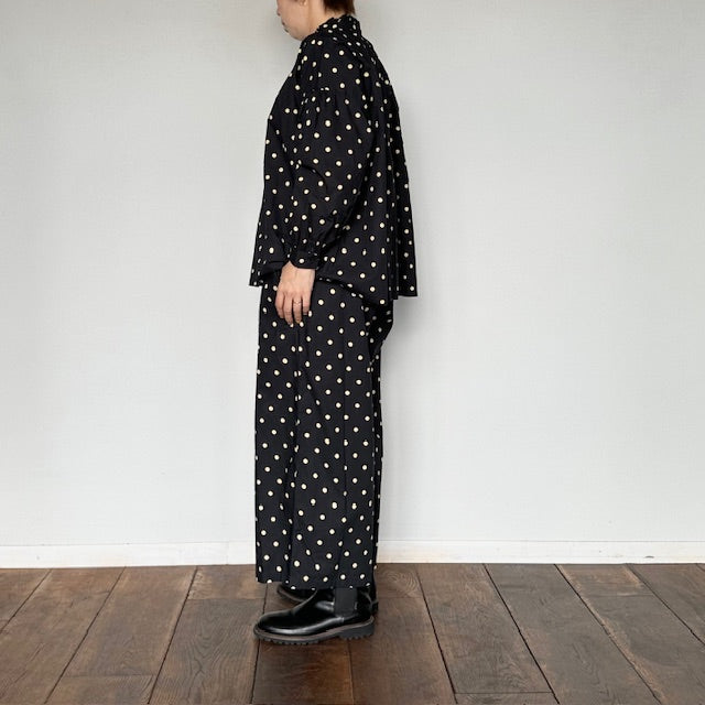 SOIL　ソイル　40s POPLIN DOT PRINT FRILL COLLAR SHIRT（シャツ）　NSL24511