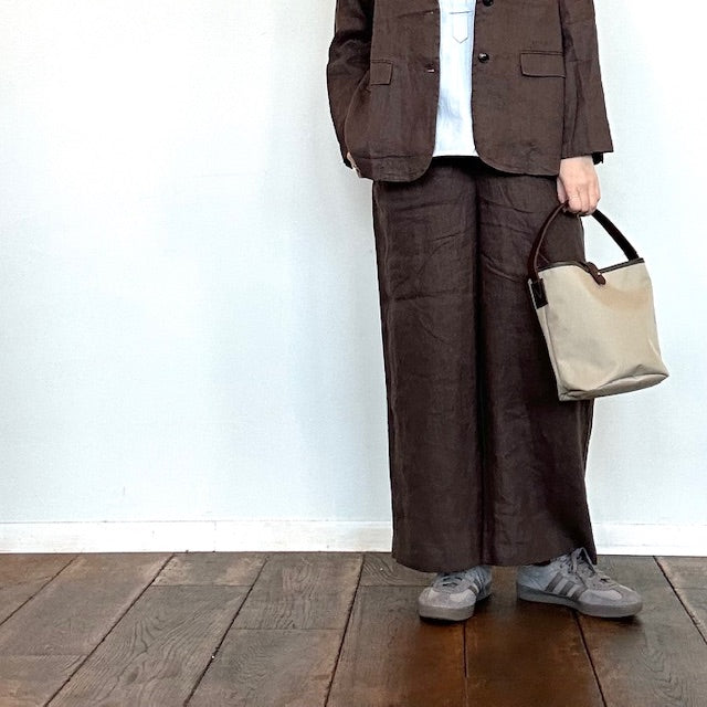 doux bleu　クラシックリネン Wタックパンツ　2615-005