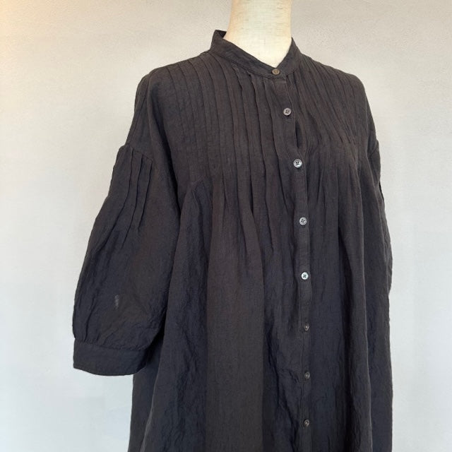 SOIL　POWER LOOM LINEN PLAIN BANDED COLLAR 3/4 SLEEVE PINTUCK DRESS　【BLACK】（ワンピース）　INSL22204