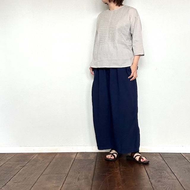 maison de soil    60s ORGANIC CAMBRIC 3/4SLEEVE  NOCOLLAR EMB SHIRT　　NMDS26223