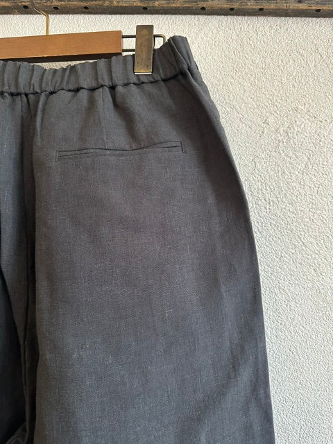 maison de soilメゾンドソイル　 40s FRENCH LINEN DYED CANVAS 2TUCK WIDE EASY PANTS　GNMDS2502FL