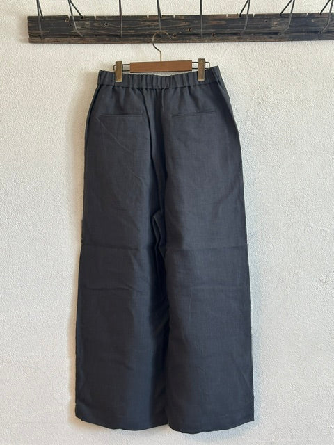 maison de soilメゾンドソイル　 40s FRENCH LINEN DYED CANVAS 2TUCK WIDE EASY PANTS　GNMDS2502FL