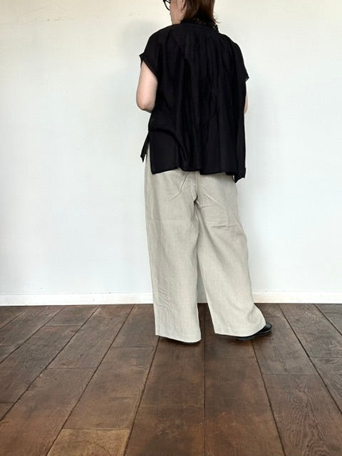 maison de soilメゾンドソイル　 40s FRENCH LINEN DYED CANVAS 2TUCK WIDE EASY PANTS　GNMDS2502FL