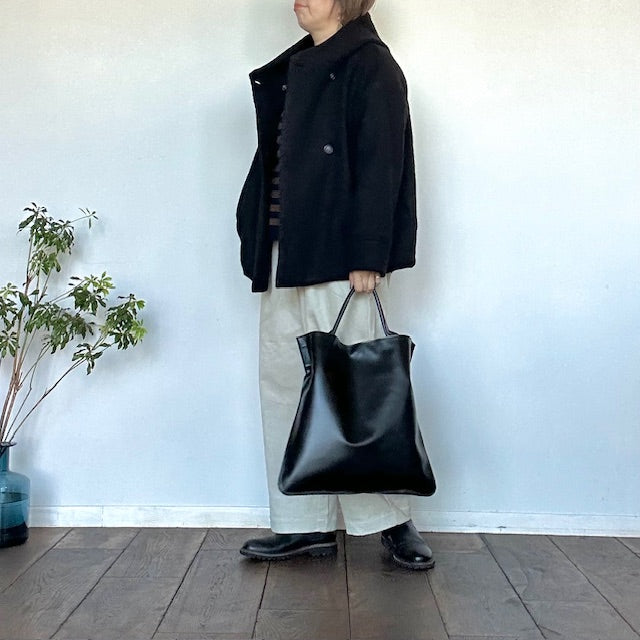 mao madeマオメイド　圧縮ウール ダブルボタンミドル丈フーディジャケット　541127