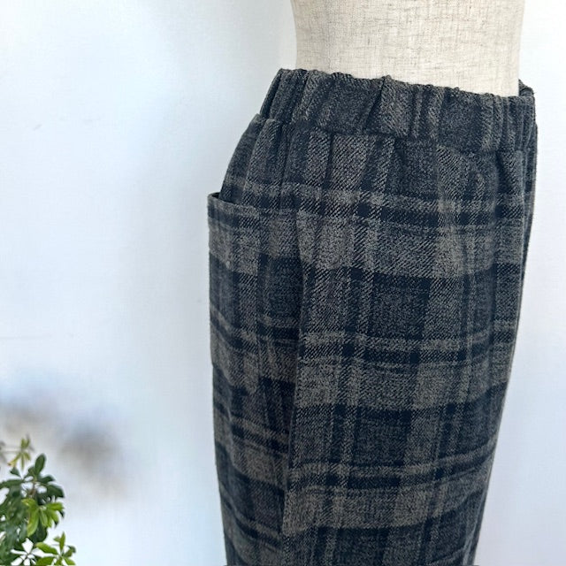 maomadeマオメイド　コットンチェックワイドパンツ　　541319