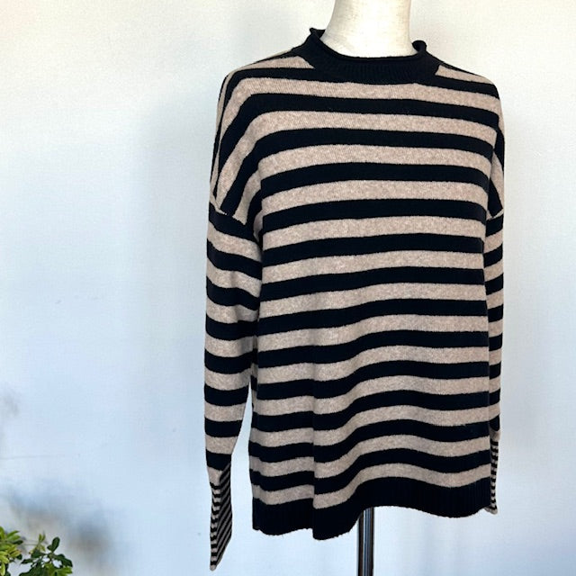 mao madeマオメイド　バックスリットボーダープルオーバーニット　541138