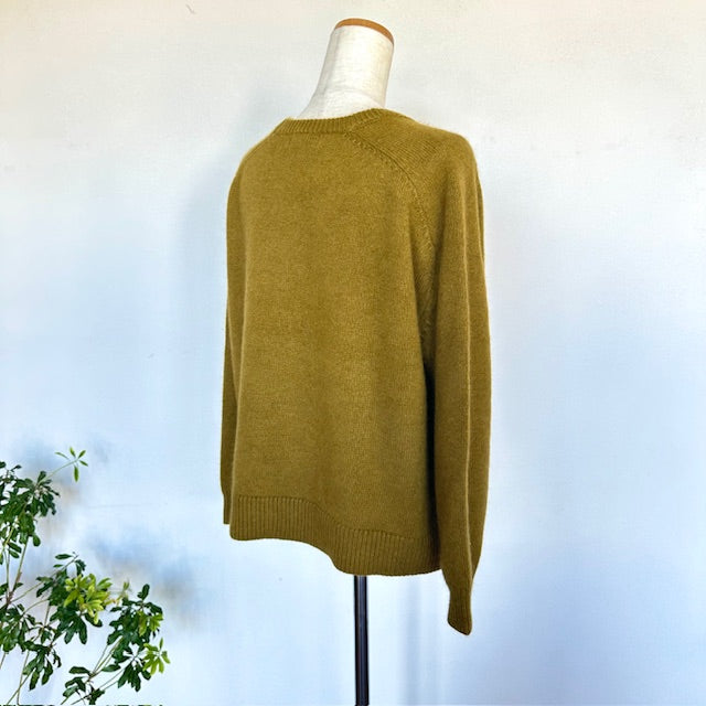 YARRAヤラ　ラクーンブレンドニットプルオーバー　1552-278