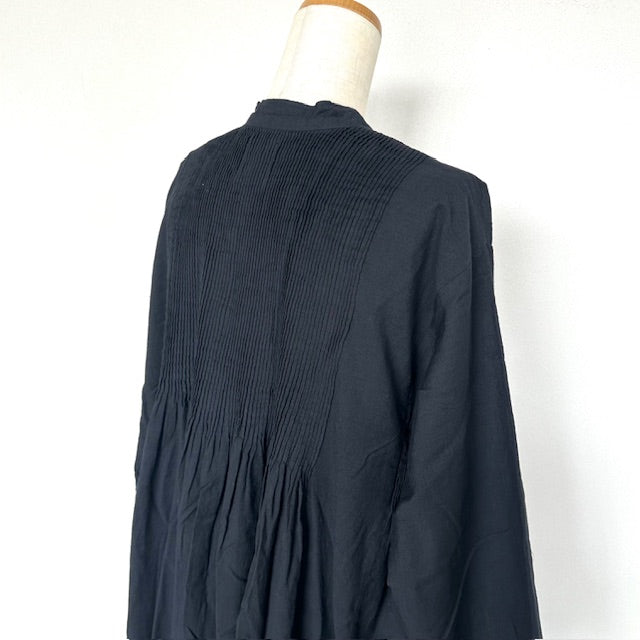 maison de soil メゾンドソイル　HANDWOVEN HEAVY COTTON PLAIN MINI PINTUCK BANDED COLLAR SHIRT DRESS　INMDS25724　