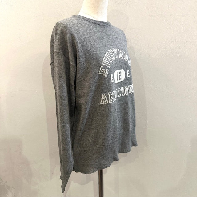 mao made　カシミヤブレンド カレッジロゴジャガードプルオーバーニット　　551116