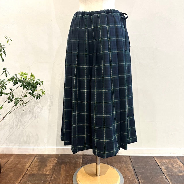 ina　ウエスト紐付きウールタックスカート（チェック柄）　244125