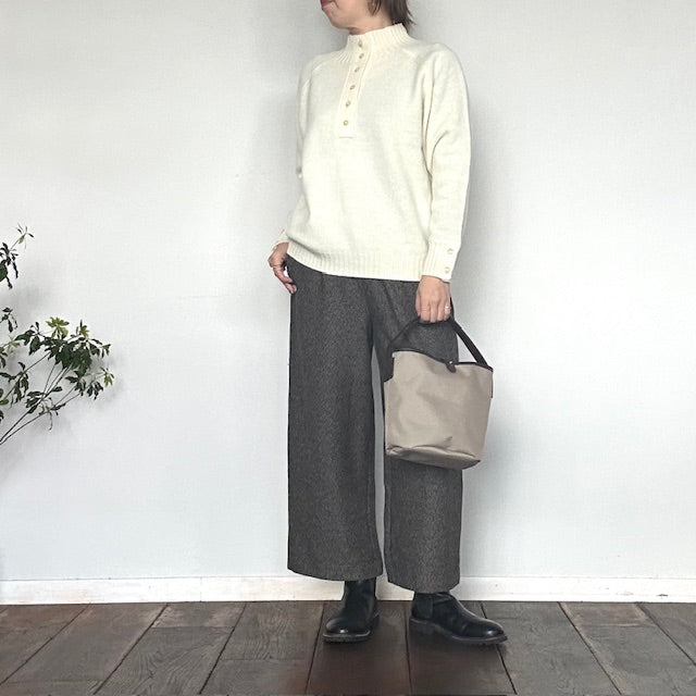 YARRA　ハイネックニットプルオーバー　　1552-276