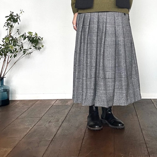 ina　ウエスト紐付きウールタックスカート（チェック柄）　244125