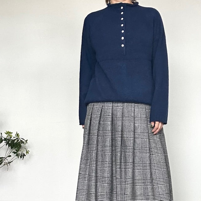 mao made　ヤクフィール　モックネックヘンリープルオーバー　　551121