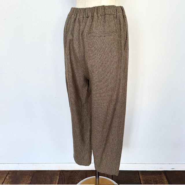 n o f l　コットンツイード3つ杢テーパードパンツ　　644211100