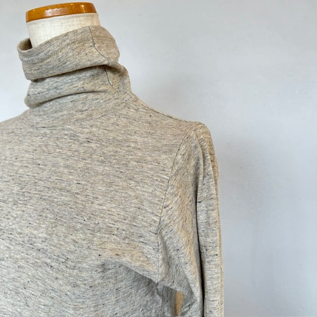 YARRA　エコリバイバルタートルプルオーバー　1541-222