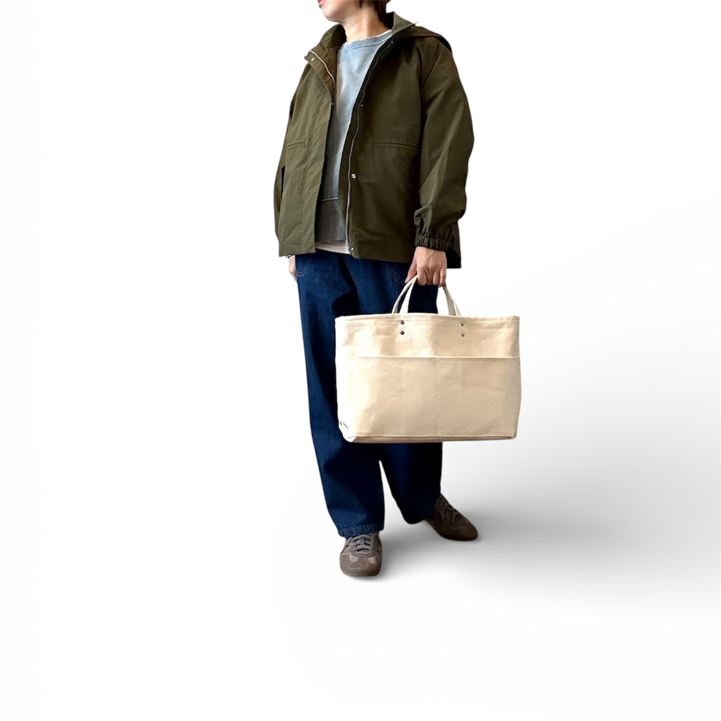 PONT DE CHALONS　撥水フード付き マウンテンパーカー アウター ジャケット 　22610114