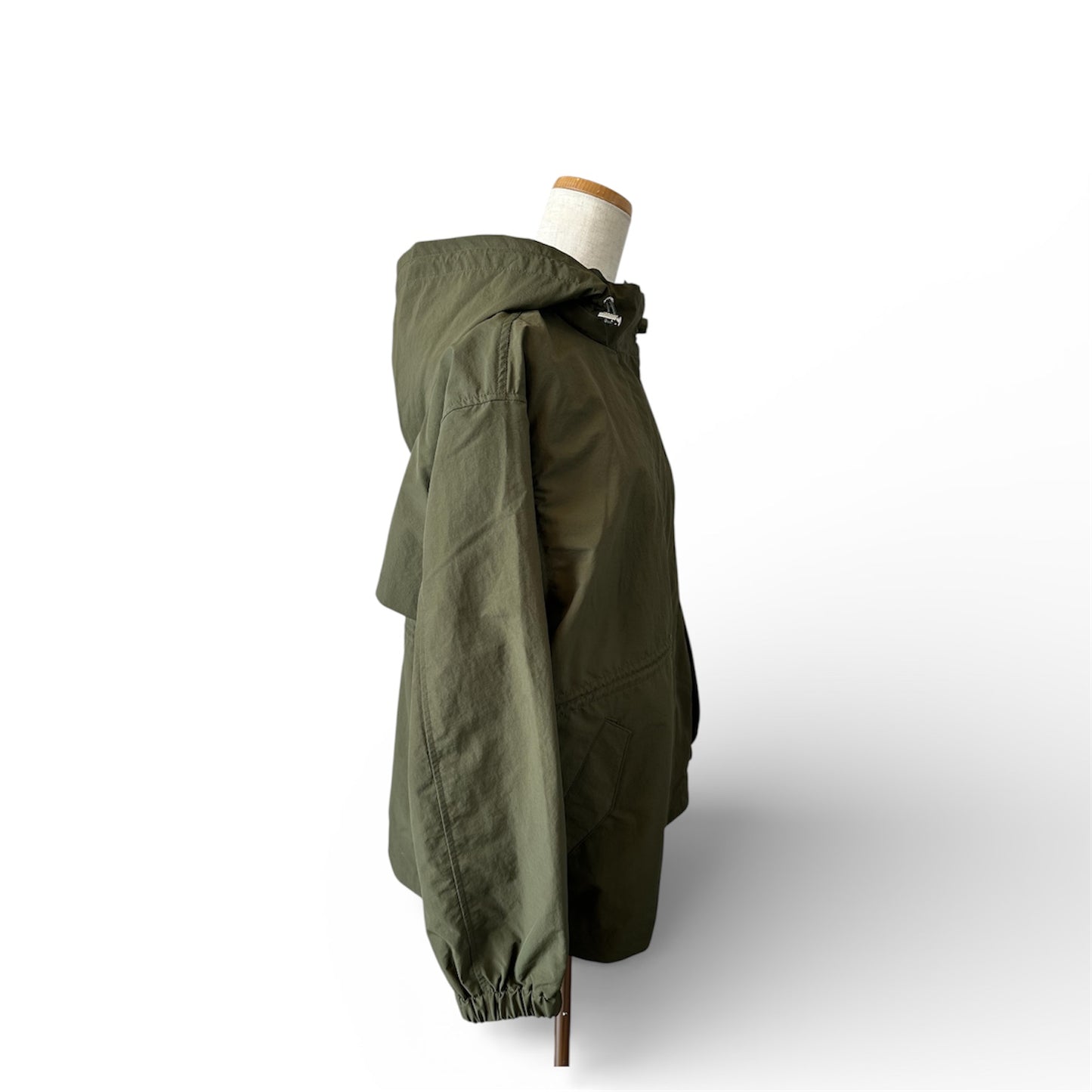 PONT DE CHALONS　撥水フード付き マウンテンパーカー アウター ジャケット 　22610114