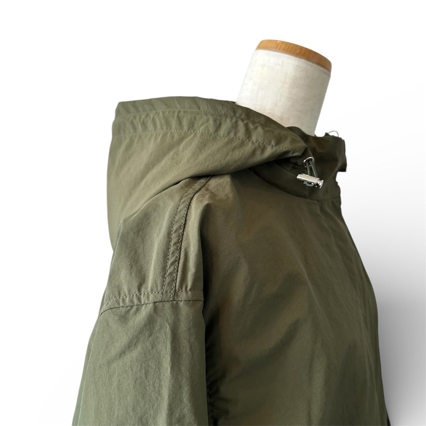 PONT DE CHALONS　撥水フード付き マウンテンパーカー アウター ジャケット 　22610114