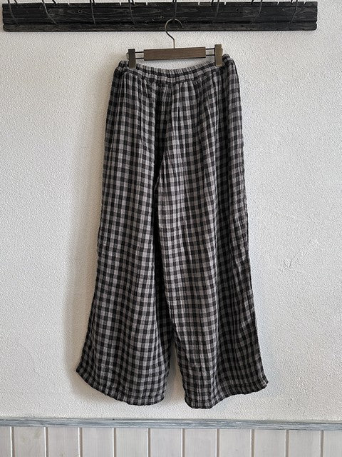ARMEN ダブルガーゼ イージーパンツ グレー×ブラック 後ろ
