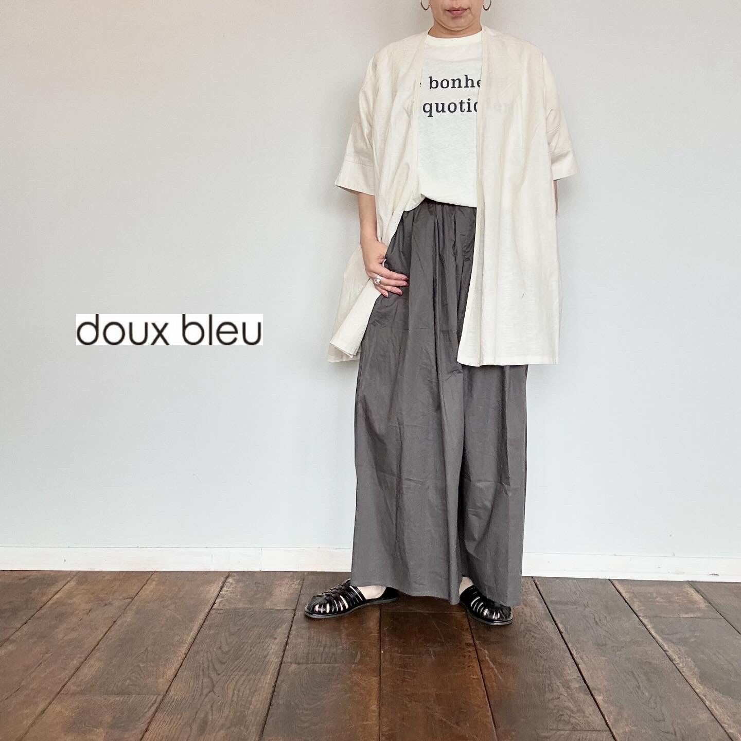 【SALE 20％OFF】doux bleu　ドゥーブルー　　コットンリネン タックガウン　2427-047